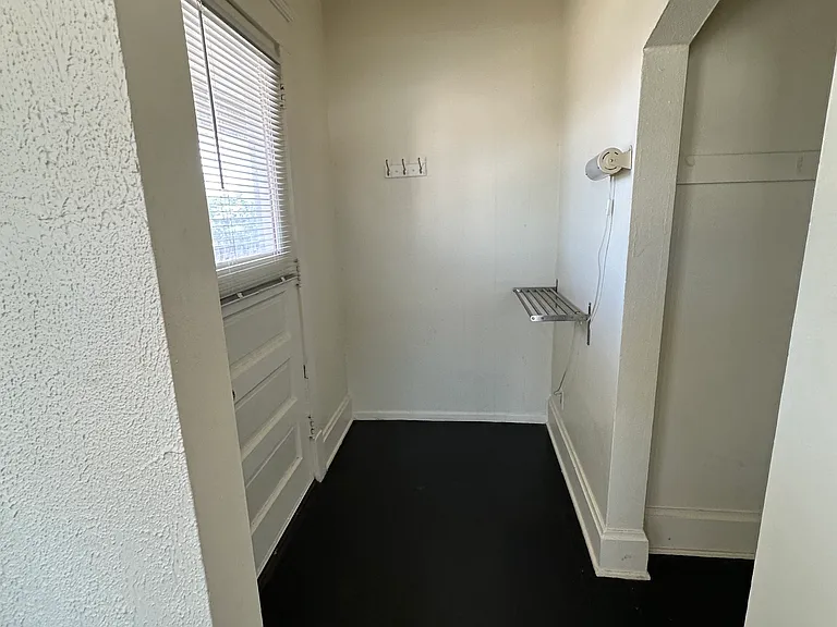 512 Chestnut St — Photo 11