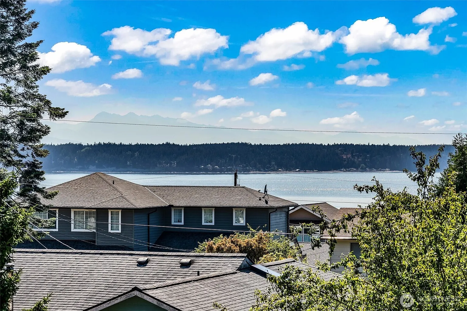 345 Seaview Court photo 1