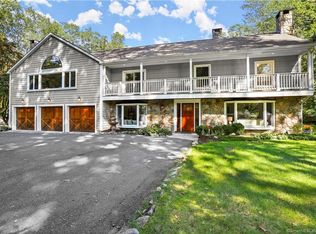 33 Honey Hill Trl, Wilton, CT 06897