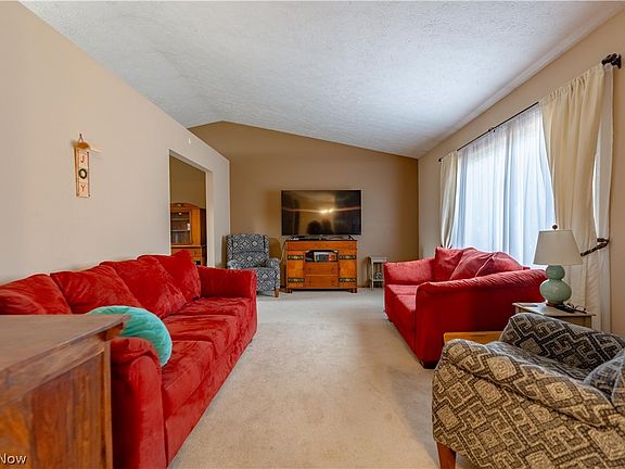 4th image of 6167 Redford Rd NW