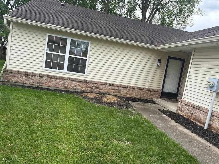 7621 Orchard Village Dr — Photo 4