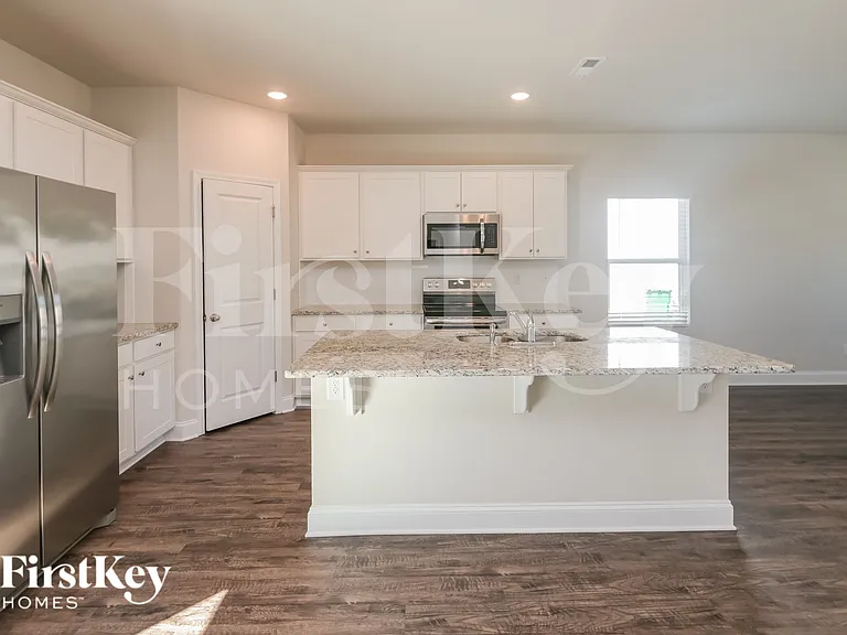 5423 Cobblestone Glen Dr — Photo 7