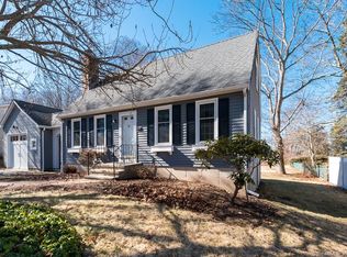 137 Beach Park Rd, Clinton, CT 06413