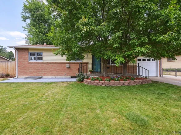 6447 Iris Court, Arvada, CO 80004