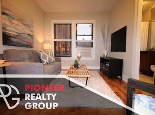 2916 N Mildred Ave #3M2906, Chicago, IL 60657