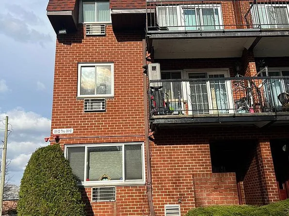 86-02 Dumont Ave #1B, Ozone Park, NY 11417