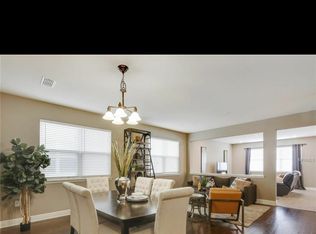 5883 Ambersweet Ct, Seminole, FL 33772