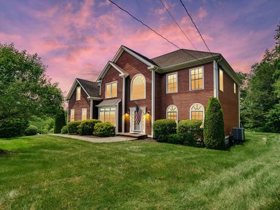 10 Belinsky Circle, Oxford, CT, 06478