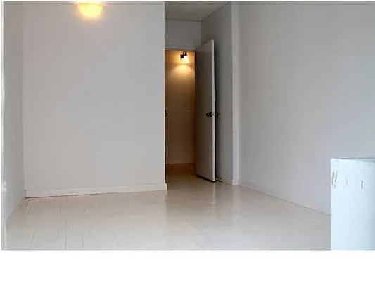 Rented by Evans Real Estate | media 16