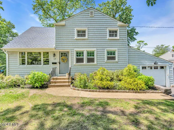 17 Maplewood Drive, Middletown, NJ 07748