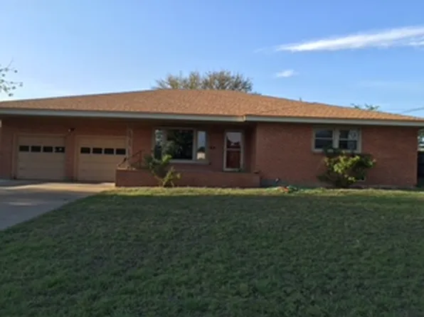 4200 Gem Lake Rd, Amarillo, TX 79106