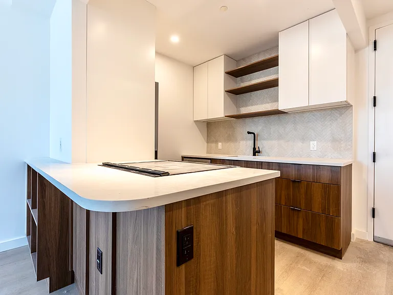 1051 Pacific St #3B — Photo 4