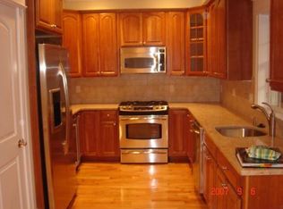 95 W 7th St #1A, Boston, MA 02127