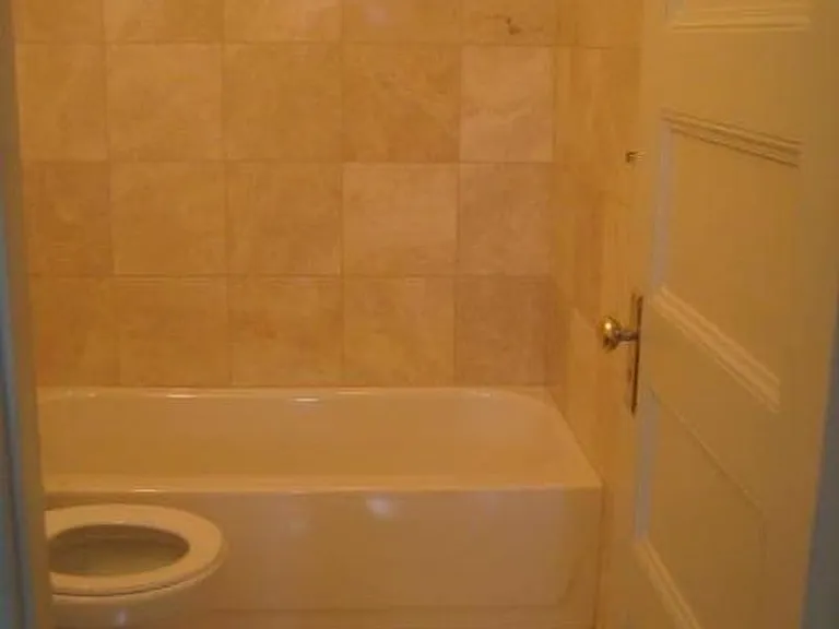 1524 Tremont St — Photo 7