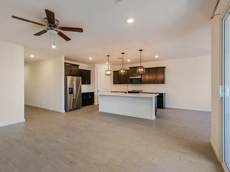 24461 W Grove St — Photo 5
