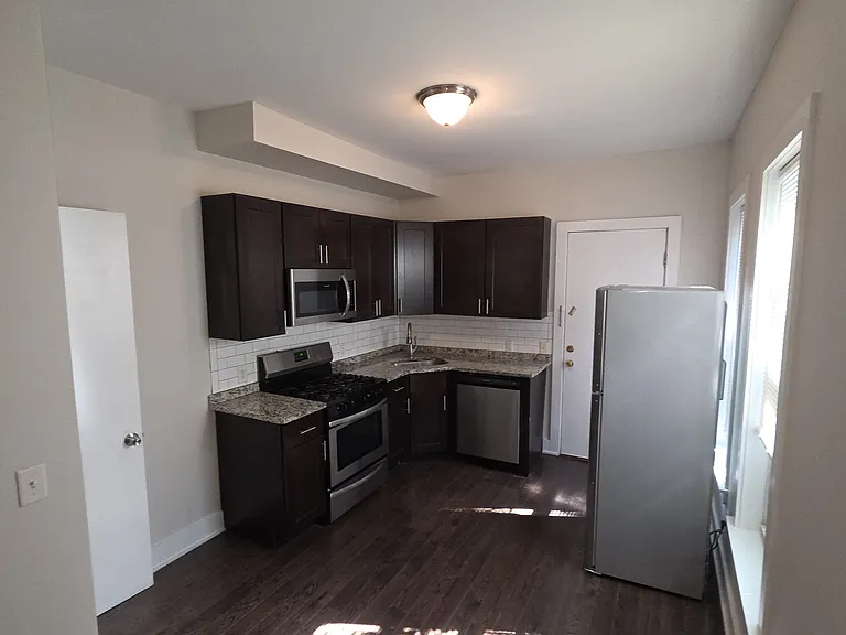 80 Newkirk St — Photo 1