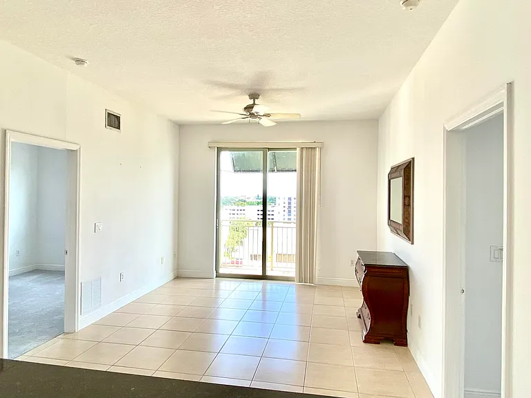 610 Clematis St #804 — Photo 4