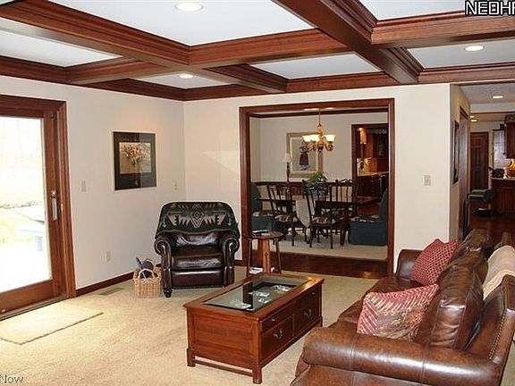 4th image of 11601 Colchester Ln