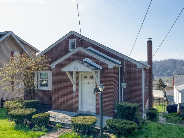 914 Chester St, Springdale, PA 15144