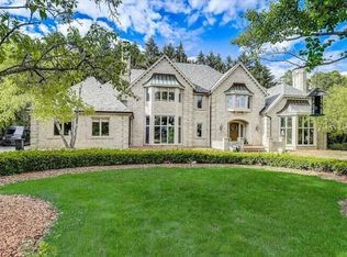 2275 Still Point Cir, Brookfield, WI 53045