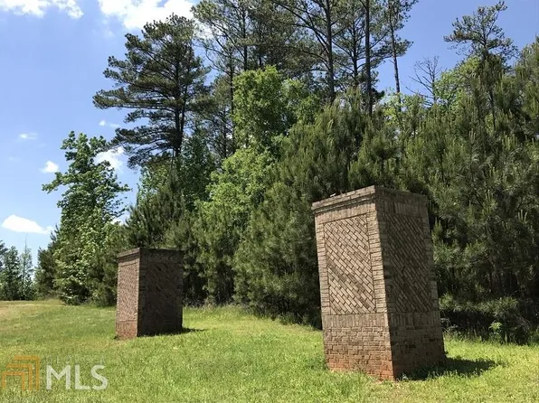 1733 Wesminster Dr, Griffin, GA 30223