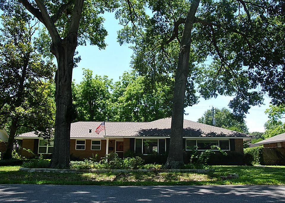 1st image of 9019 Rockhurst Dr