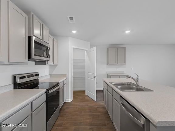 5th image of 2366 Gadwall Ln