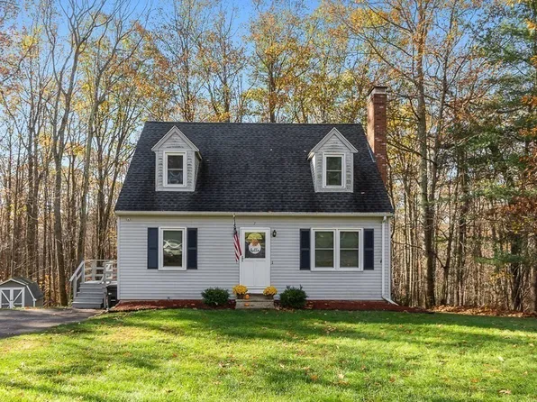 7 Glen Ellen Ln, Leicester, MA 01524