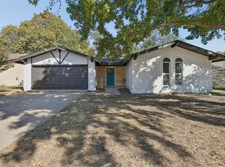 801 E Timberview Ln, Arlington, TX 76014