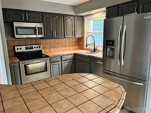 5th image of 2916 Warbler Way