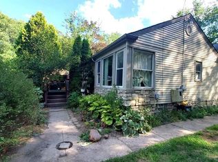 410 Timberlost Trl, White Lake, MI