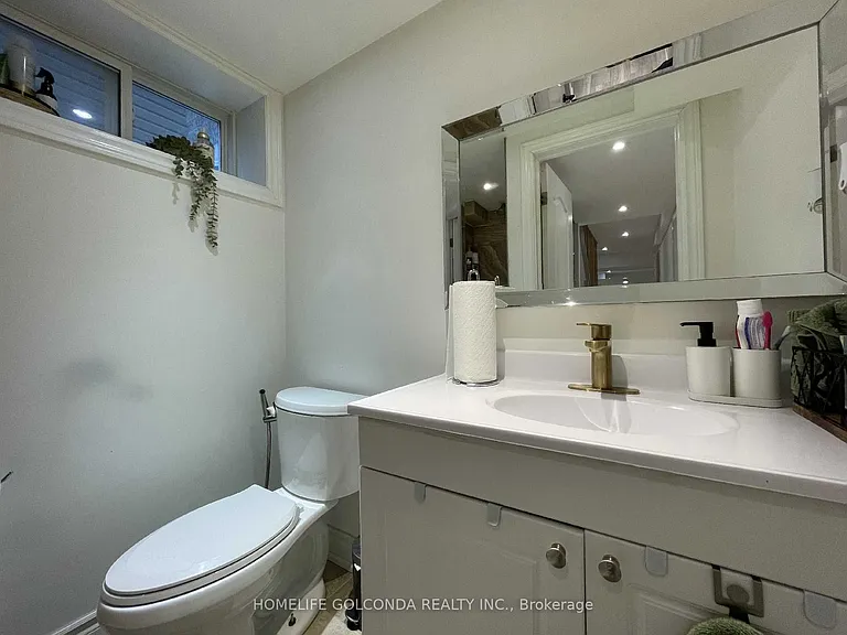 66 Antique Dr #LOWER LEVEL — Photo 11