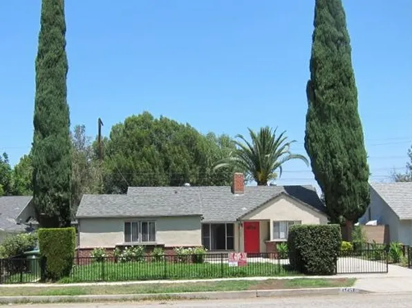 17451 Burton St, Northridge, CA 91325