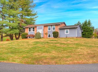 5 S Dudley Dr, Christiansburg, VA 24073