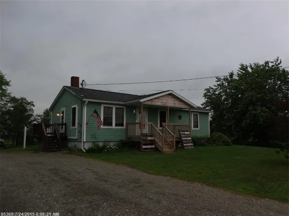 132 Houlton Rd, Easton, ME 04740