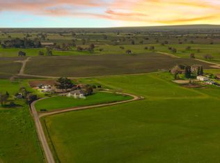 20494 E Acampo Rd, Clements, CA 95227