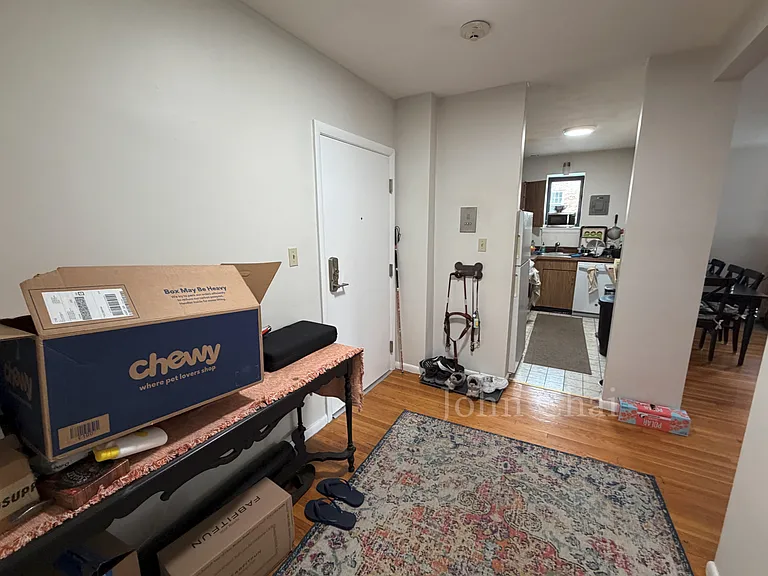 95 Sutherland Rd #3B — Photo 24