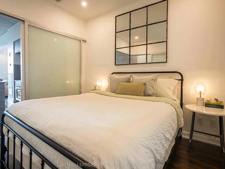 205 Manning Ave N #408 — Photo 23