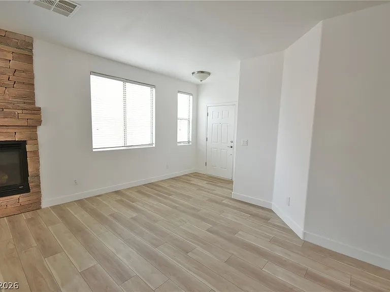 681 Summit Valley Ln — Photo 6