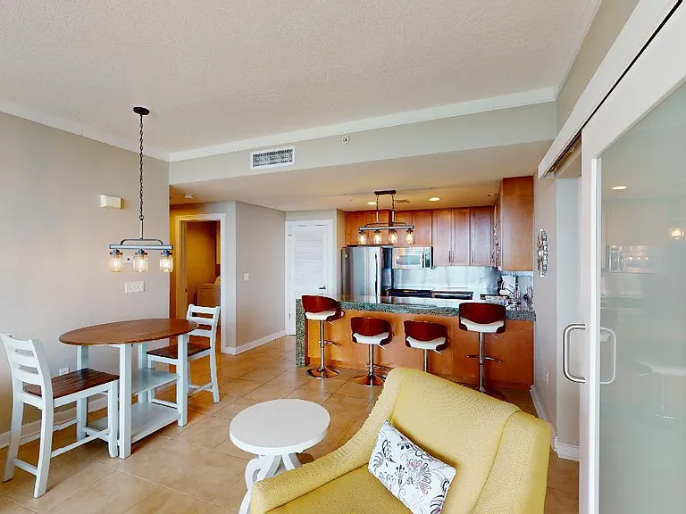 2060 Beach Blvd #601 — Photo 5