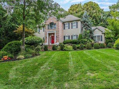 23 Nadworny Ln, Stony Brook, NY, 11790