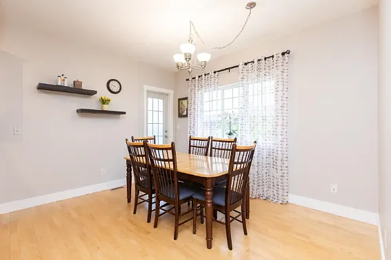 2733 Parkway Dr #8 — Photo 5