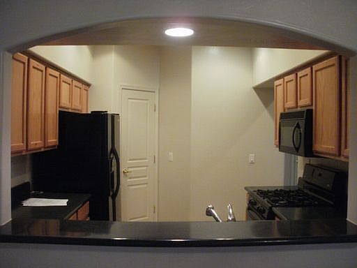 3rd image of 1426 E Grovers Ave Unit 4