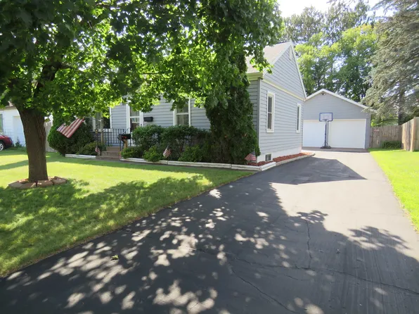 425 17th St, Cloquet, MN 55720