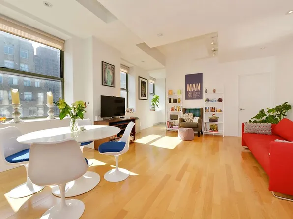 99 John St APT 2504, New York, NY 10038