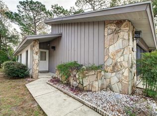 107 Golfview Dr, Homosassa, FL 34446