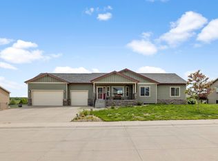 468 Coyote Trl, Box Elder, SD 57719