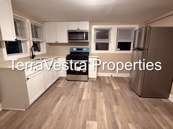 17-19 S 5th St, Millville, NJ 08332