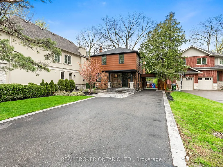 17 Old Oak Rd — Photo 3
