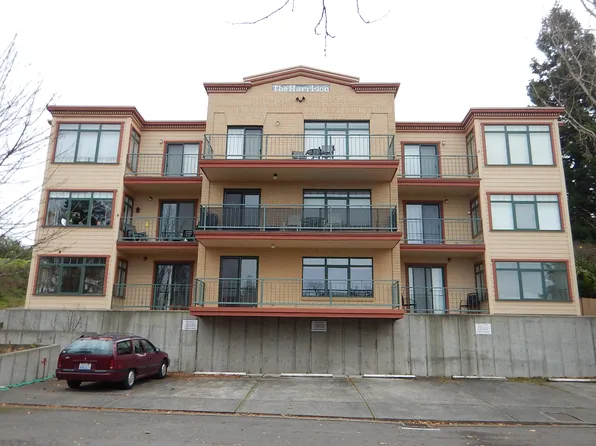 230 B St APT 102, Friday Harbor, WA 98250
